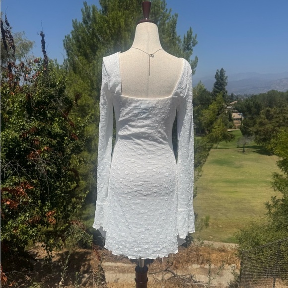 NWOT Princess Polly Lanchester Textured Whitr Long Sleeve Dress - Picture 4 of 9